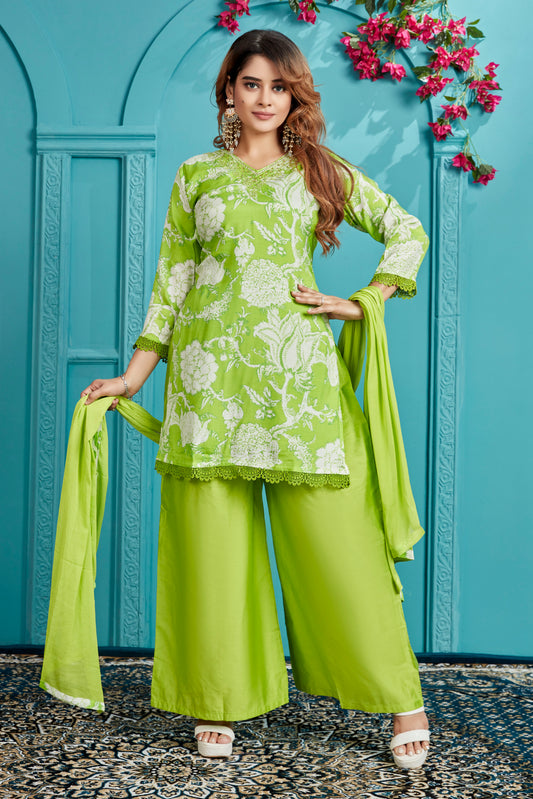 MAHIKA Emroidered Suit Set