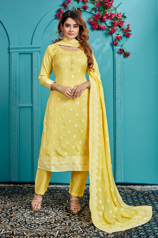 RUHI Embroidered Suit set